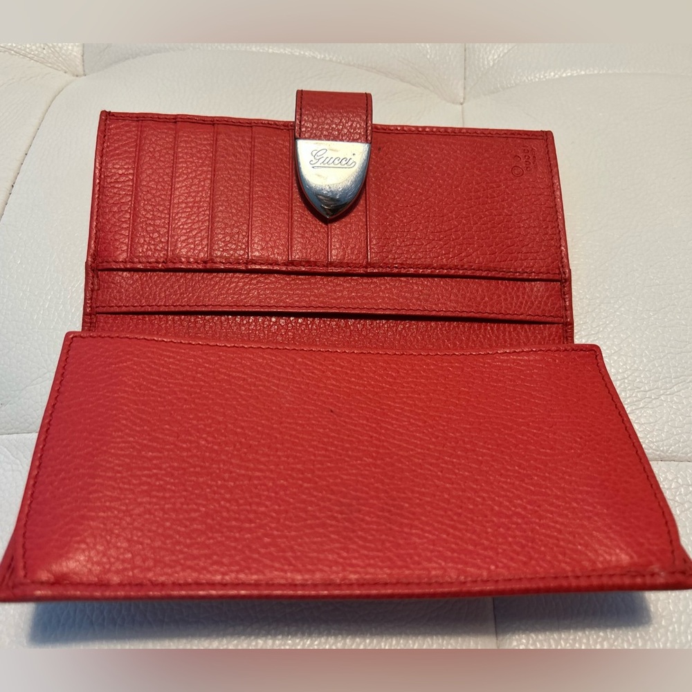 GUCCI red wallet !! - Picture 7 of 7